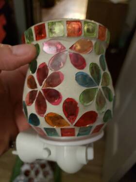 Scentsationals 877991023291 Pink Lemonade Mosaic Flowers Plug In Wax Accent Warmer Stained