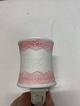 1102-29927 Scentsy Lace And Hope White Ceramic Plug-in Mini Wax Warmer Nightlite