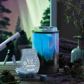 1105-63569 Scentsy New Warmer Polar Panorama Brand