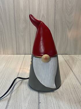 1105-70579 Scentsy Christmas Gnome Full Size Winter Wax Warmer Authentic Home