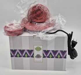 1106-54119 Scentsy Wax Warmer First In Last Out Firefighter Helmet Red Retired Gift New