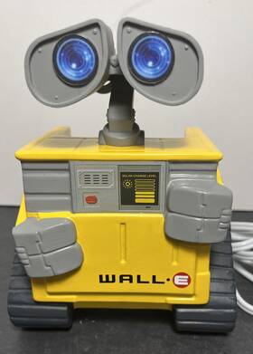 110675970 Scentsy Disney And Pixars Wall-e Wax Warmer With Box Free Shipping