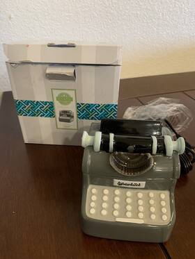 1565-l Scentsy Qwerty Typewriter Black Electric Wax Warmer Retired 5 Inch X