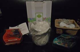 19128 Scentsy Nos 2015 Tea Rose Plug In Wax Warmer #19128 With 2 Bars