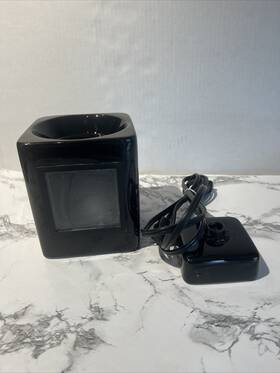 23368 Scentsy Sleek Black Custom Gifts Warmer Retired Modern Style Monochrome Chip