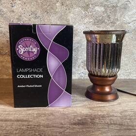 29116 Scentsy Lampshade Amber Fluted Shade Wax Warmer With Bronze Base Retired