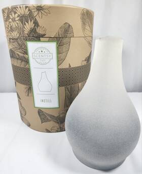 33205 Scentsy Authentic Instill Diffuser Shade Cover Blue/gray Only