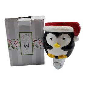 34498 Scentsy Plug In Nightlight Wax Warmer New Penguin Baby Tux Christmas Santa Hat
