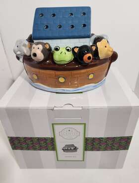 36886 Scentsy New In Box Noah S Buddies Ark Animal Plug Wax Warmer Discontinued