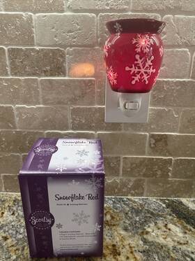 39648 Scentsy Plug-in Warmer Holiday Christmas Snowflake Red Bulb Psw-snor