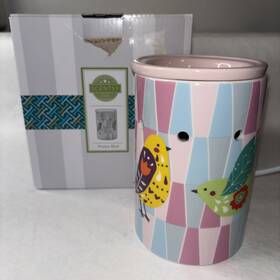 41087 Scentsy Inch Pretty Bird Wax Warmer #41087 Base Dish Open Box