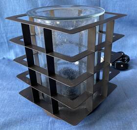 42882 Scentsy Midcentury Full Size Wax Warmer Gothic Architecture Mid Century Style