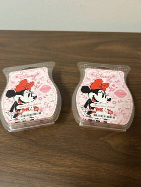 50075 Scentsy New Disney Love And Kisses Minnie Mouse Wax Bar Lot Of 2