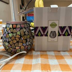 52638 Scentsy Mended Iridescent Mosaic Glass Wax Warmer Model