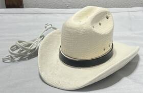 5369008c Scentsy Country Born Western Cowboy Hat Ceramic Wax Warmer Retired