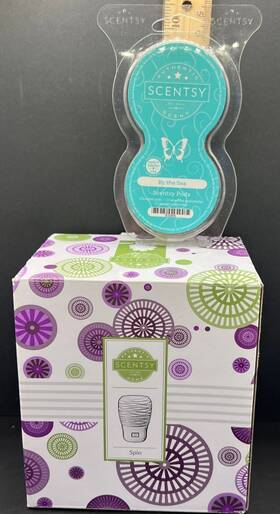 55085 Scentsy New. Wall Fan Plug Diffuser With Pods. Spin Plus By The Sea Pods