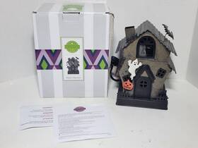 55868 Scentsy Manic Mansion Warmer Halloween Haunted House Pumpkin Ghost Bat In Box