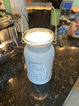 62649 Scentsy Inch Home At Last Wax Warmer - Farm House White Milk Jug