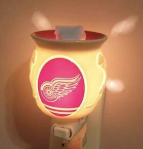64260 Scentsy Detroit Red Wings Mini Wax Warmer Hockey Nhl Sports Man Cave Team