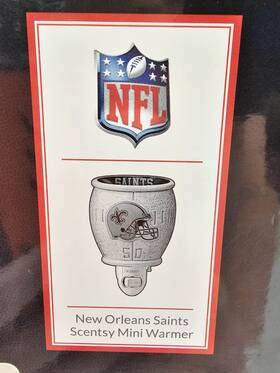 Scentsy 68962 New Orleans Saints Nfl Football Mini Wax Warmer Plug In Nib Retired