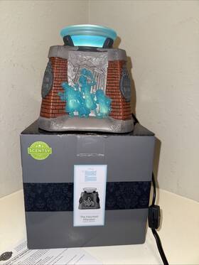 72260 Scentsy The Haunted Mansion Disney Wax Warmer New Original Box Retired No