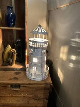 80240 Scentsy Light Your Way White/gold Metal Lighthouse Wax Melt Warmer Nice Rare