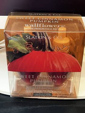 Slatkin & Co. 667528851394 Bath And Body Works Wallflowers Sweet Cinnamon Pumpkin Refills 2 Co