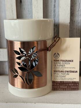 The Body Shop 028197096939 Home Fragrance Sliding Screen Essential Oil Burner Brass Nwt