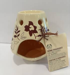 The Body Shop 028197194925 Oil Burner Falling Leaves Chiminea Style Home Fragrance Nwt