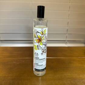 The Body Shop 028197830168 Jasmine White Frangipani Room Linen Spray 3.3 Oz 90% Full