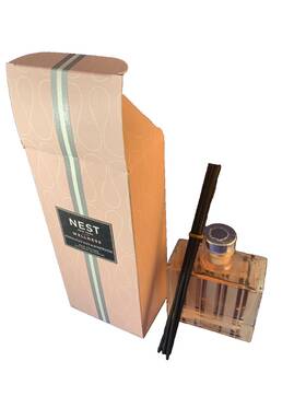 Wellness 840732122911 Nest Himalayan Salt And Rosewater Reed Diffuser 5.9oz New In Box