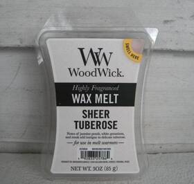 1728634 Woodwick Highly Fragranced Wax Melts Tuberose Jasmine Geranium Musk 3oz