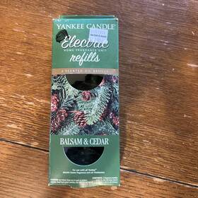 1094428 Yankee Candle Balsam And Cedar Set Of 2 Scented Oil Refills - Free Shipping
