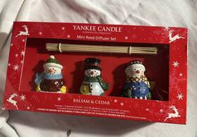 Yankee Candle 609032749187 Mini Reed Diffuser Set - 3 Snowmen With Balsam And Cedar Oil
