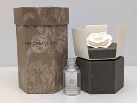 Zodax 400001160220 Grand Casablanca Mini White Rose Porcelain Diffuser Tahitian Gardenia New
