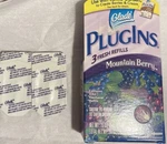 Vintage Glade Air Freshener 3 Refills Mountain Berry New 2004 +. Fixed Price $22.00.