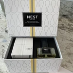 New! Nest York Wall Diffuser Set With Grapefruit Fragrance Refill 0.7 Oz. Fixed Price $34.95.