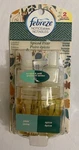 Febreze Plug-in Air Freshener Oil Refills Spiced Pear Limited Edition New. Fixed Price $14.99.