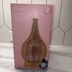 New Mahli Wicker Vase Ultrasonic Aroma Diffuser Essential Oil. Fixed Price $27.99.