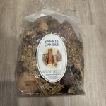 Potpourri Yankee Candle Autumn Bounty 10OZ Bag Scented Fragranced Fall Rare New. Fixed Price $21.21.
