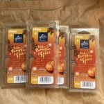 Glade Wax Melts Air Freshener Golden Pumpkin & Spice, 4 Packs. Limited Edition. Fixed Price $12.00.