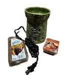 Scentsy Holly Berry Retired Full Sized Warmer Christmas Winter + Wax Cubes Vtg. Fixed Price $18.98.