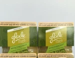 2 X Glade Spiced Citric Chic Limited Edition Plugins Scented Oil Refill. Fixed Price $16.24.