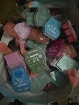 Scentsy Miscellaneous Wax Melt Bars Pack Of 30 Along With Bonus Items. Fixed Price $30.00.
