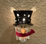 Vtg Intertek 5" Ceramic Plug Electric Snowman Holiday Wax Warmer Bulb. Fixed Price $17.00.