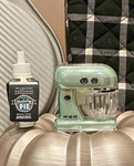Bath & Body Works Kitchen Stand Mixer Mint Green Wallflower Plug W/ New Refill. Fixed Price $48.90.