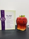 Scentsy Big Apple Full Size Wax Candle Warmer 1100-20811 Retired Working. Fixed Price $25.00.