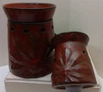 Set Of Scentsy Boho Chic Rust Flower Full Size And Wall Plug Wax Warmers Retired. Fixed Price $32.99.