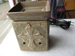 Scentsy Wax Warmer, Full Size, "charity" Celtic Cross, Retired. Fixed Price $30.00.