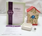 Scentsy Birdhouse Premium Warmer With Bulb #23116 Retired. Fixed Price $42.49.